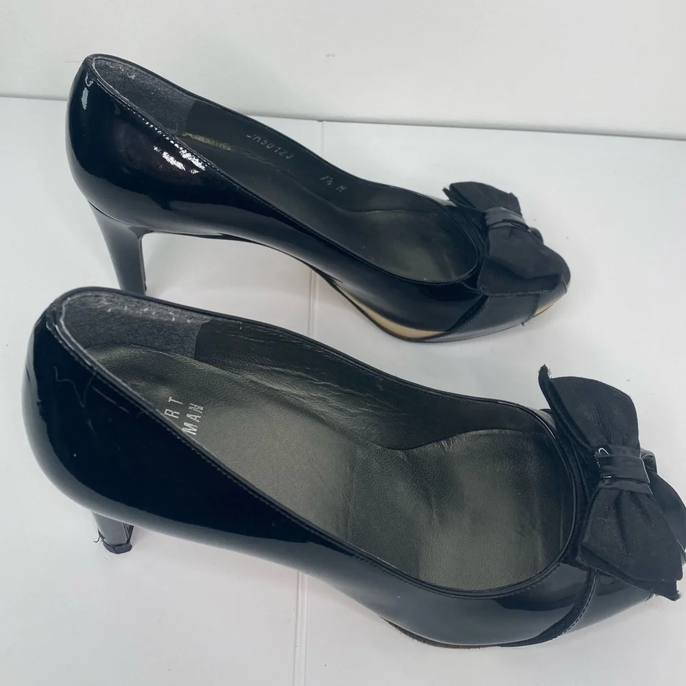 Stuart Weitzman Black Patent Leather Heels with Bow Detail